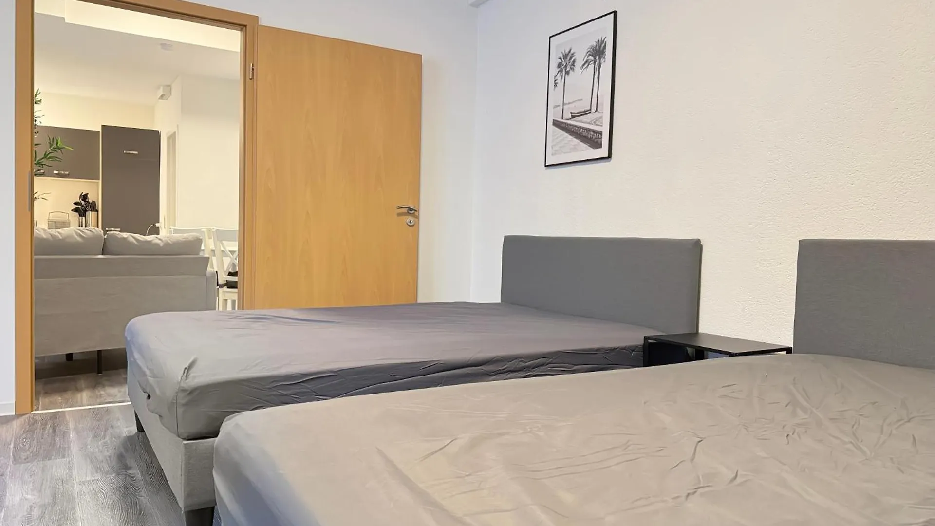 Zentrale Wohnung Am Marienplatz Fuer 8 Stuttgart