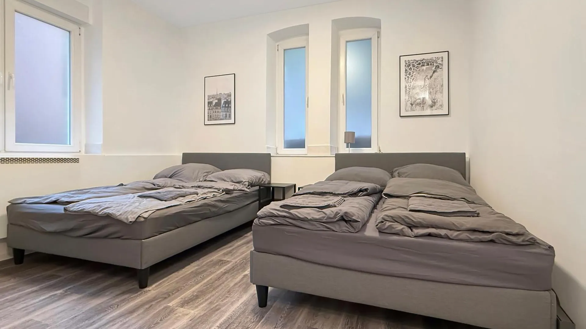Zentrale Wohnung Am Marienplatz Fuer 8 Stuttgart